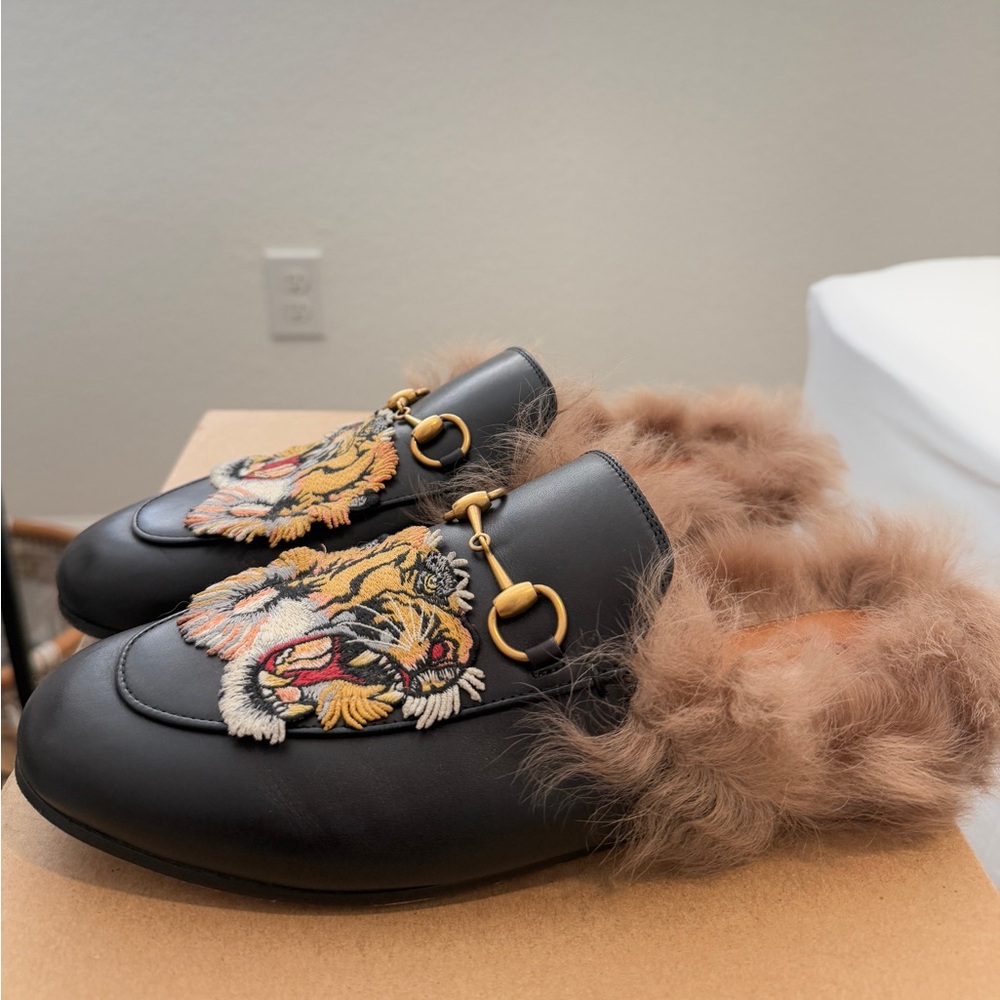 Gucci Mule size 39